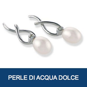 orecchini con perle di acqua dolce