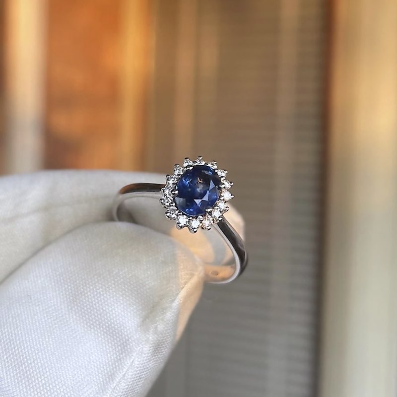 Anello di fidanzamento di Lady Diana